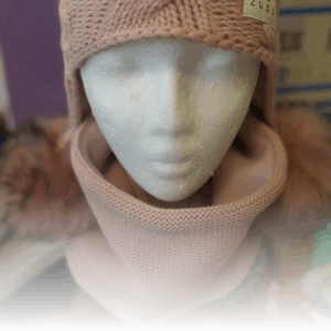 Čiapky, nákrčníky a rukavice