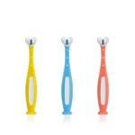 FridaBaby Tooth Hugger 3D zubná kefka, modrá – Pômocky pre starostlivosť o bábätká pre deti z e-shopu Naša Bubli...