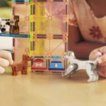 Magna Tiles Magnetická stavebnica Puppy Park 27 dielov – Hračky od 3 do 6 rokov pre deti z e-shopu Naša Bublinka Mart...