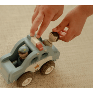 Little Dutch Policajné auto drevené – Autíčka pre deti z e-shopu Naša Bublinka Martin | detský obchod s oblečen...