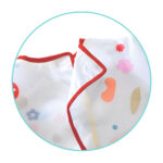 Djeco Plášť s rukávmi a vreckom Nálepky a ceruzky – Hračky od 3 do 6 rokov pre deti z e-shopu Naša Bublinka Marti...