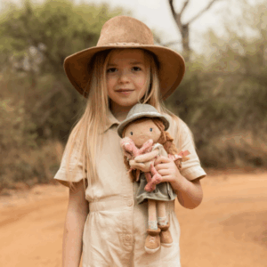 Little Dutch Bábika Ranger Rosa 35cm Safari Friends – Bábiky pre deti z e-shopu Naša Bublinka Martin | detský obchod...