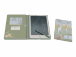 Little Dutch kresliaci tablet Green Safari Friends – Hračky pre deti z e-shopu Naša Bublinka Martin | detský obchod s...