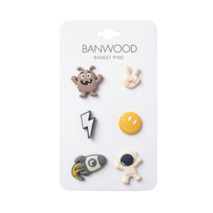 Banwood ozdoby na košík Pin & Ride - Space – Dopravné prostriedky a prilby pre deti z e-shopu Naša Bublinka Martin |...
