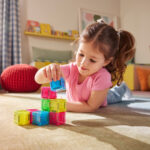 Magna Tiles Magnetická stavebnica microMAGS Cubes 9 dielov – Hračky pre deti z e-shopu Naša Bublinka Martin | detský obchod s oblečením, obuvou, hračkami a doplnkami