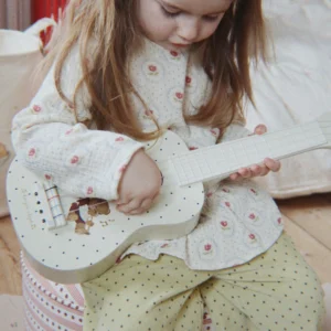 Konges Sløjd Ukulele Teddy Bear – Hračky pre deti z e-shopu Naša Bublinka Martin | detský obchod s oblečením, obuv...