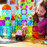 Magna Tiles Magnetická stavebnica City Center 110 dielov – Hračky pre deti z e-shopu Naša Bublinka Martin | detský o...
