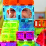 Magna Tiles Magnetická stavebnica City Center 110 dielov – Hračky pre deti z e-shopu Naša Bublinka Martin | detský o...