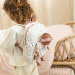 Little Dutch batôžtek s nosičom pre bábiky Pink – Bábiky pre deti z e-shopu Naša Bublinka Martin | detský obchod ...